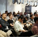 Фотография с людьми